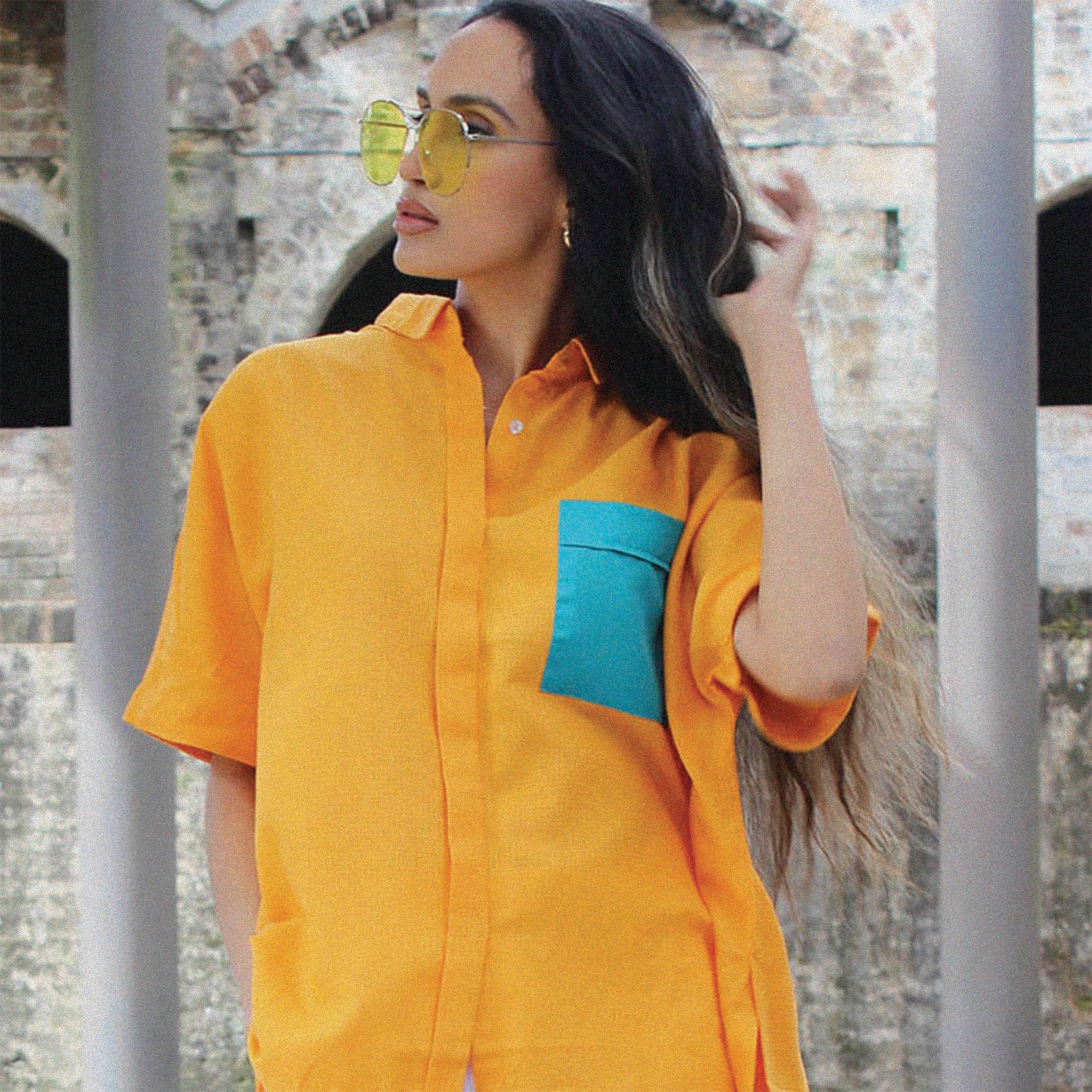 button down shirts and oversize unisex shirts for everyone in solid and print colours