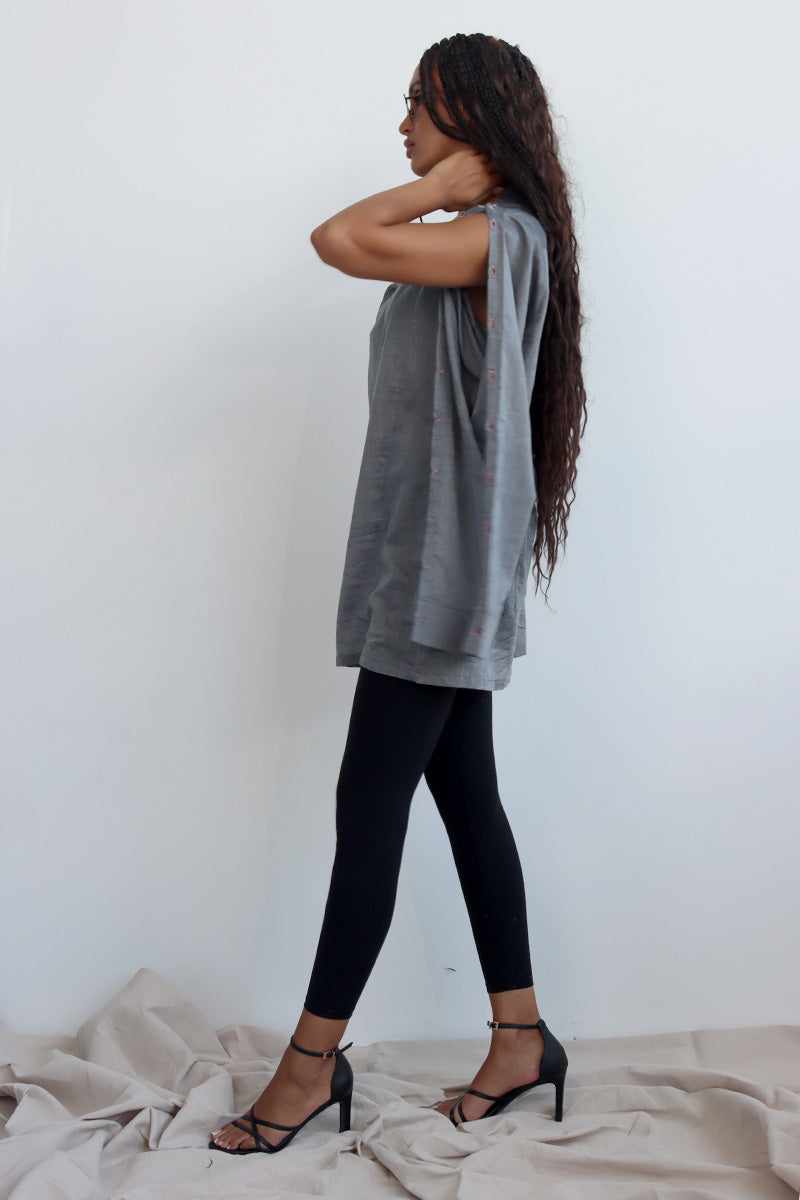 Be Cowl Shirt in Grey